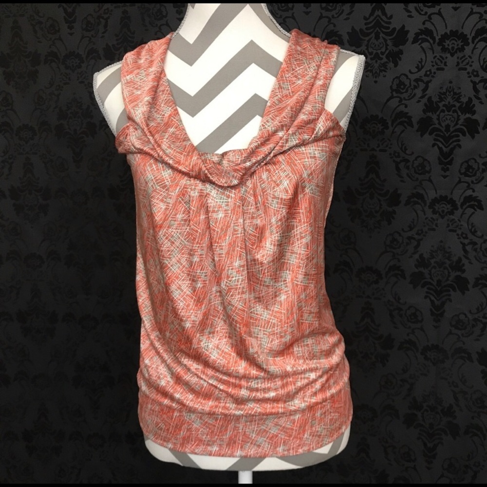 New York & Company • XS • Silky Feel Top